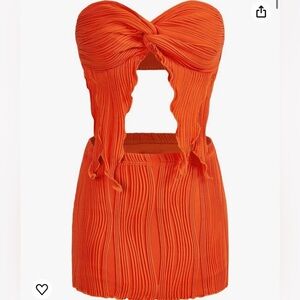 2 Piece Outfit Twist Front Asymmetrical Hem Crop Tube Top and Bodycon Skirt Set